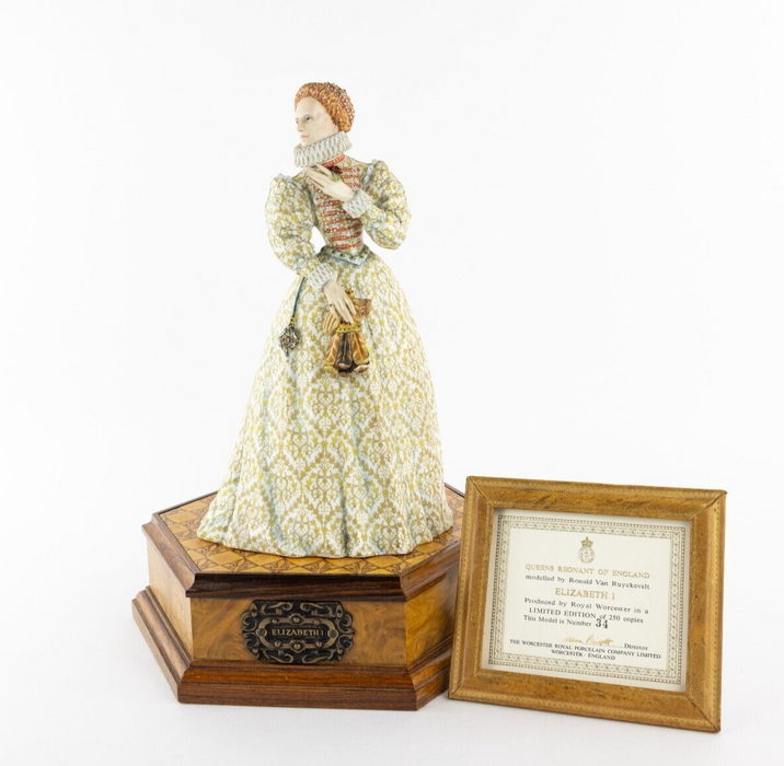 ROYAL WORCESTER 'ELIZABETH I' QUEENS REGNANT OF ENGLAND LARGE FIGURE 34/250 COA