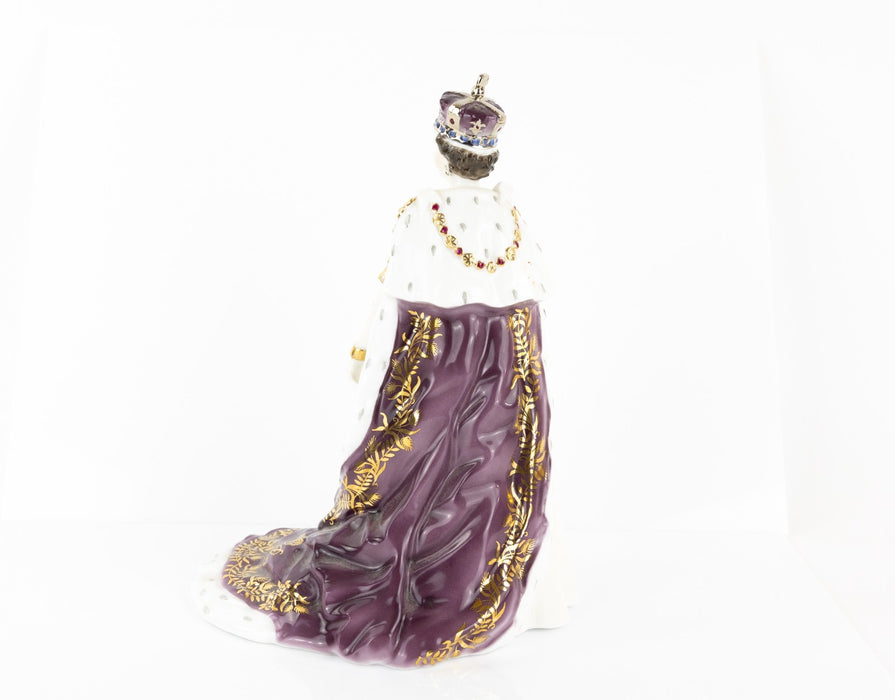 ROYAL WORCESTER 'QUEEN ELIZABETH II' LIMITED EDITION FIGURE MODEL CW457
