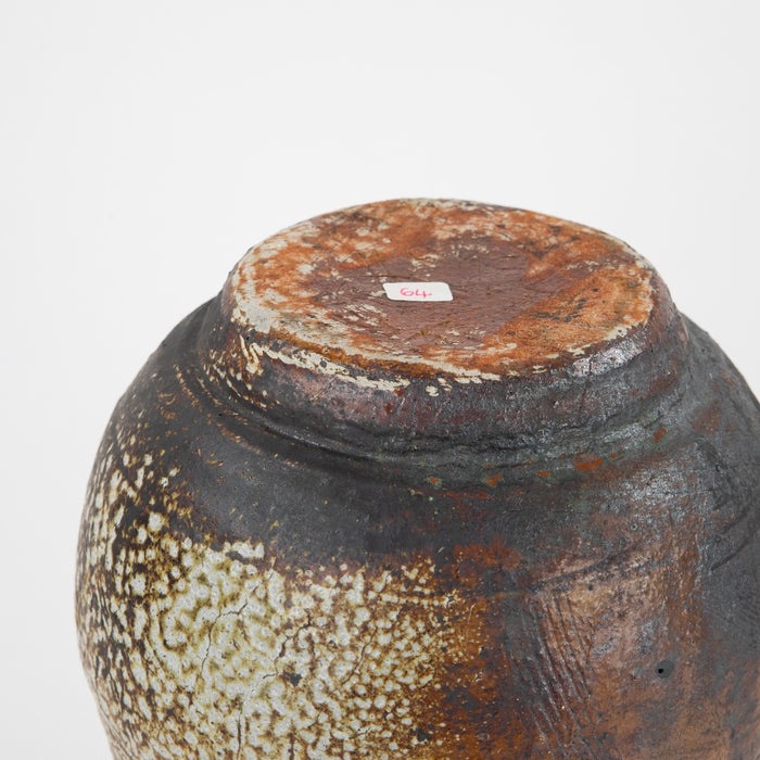 DENISE WREN, OXSHOTT POTTERY - STUDIO ART OVOID SGRAFFITO VASE, SIGNED