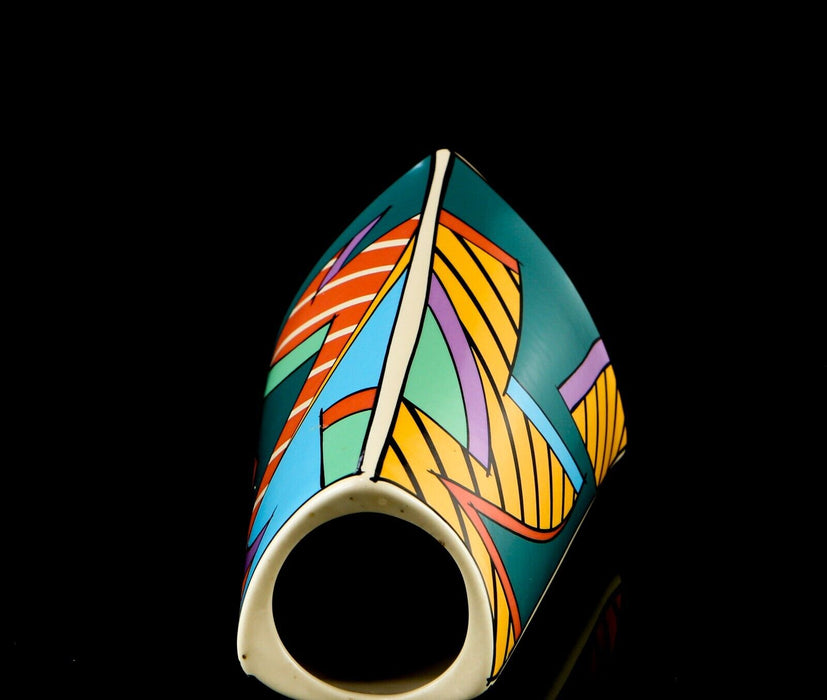 DOROTHY HAFNER, ROSENTHAL STUDIO LINE 'FLASH' RETRO TRIANGULAR FLOWER VASE