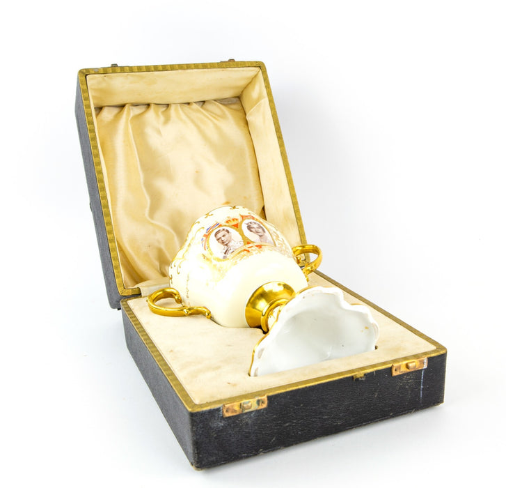 AYNSLEY - KING GEORGE VI & QUEEN ELIZABETH CORONATION LARGE GOBLET TROPHY VASE