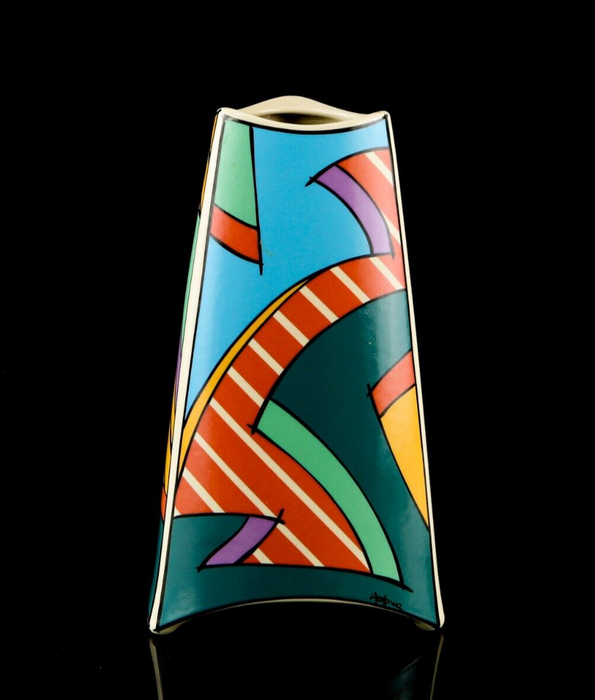 DOROTHY HAFNER, ROSENTHAL STUDIO LINE 'FLASH' RETRO TRIANGULAR FLOWER VASE