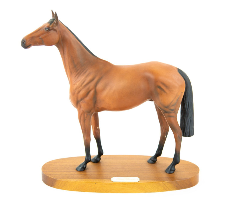 ROYAL DOULTON 'RED RUM' RACEHORSE FIGURE MODEL