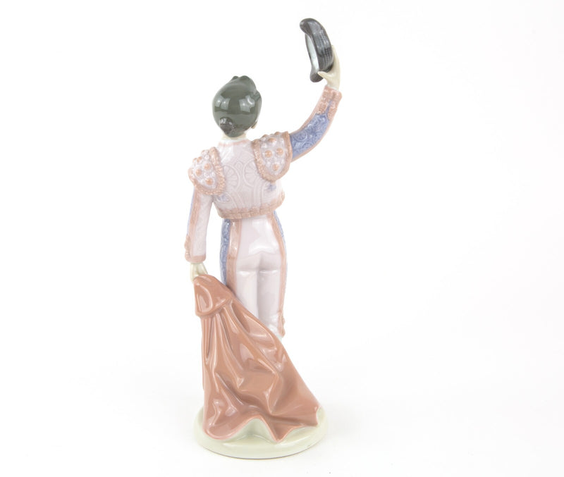 LLADRO 'LITTLE MATADOR' BOY FIGURE MODEL 6178