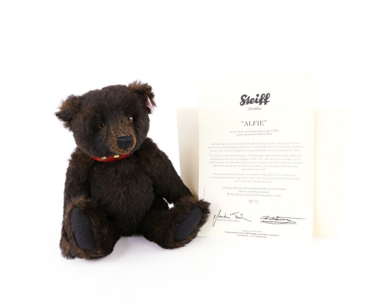 Steiff アテネⅡ Albert Einstein Teddy bear, 35 cm, beige - Steiff.com