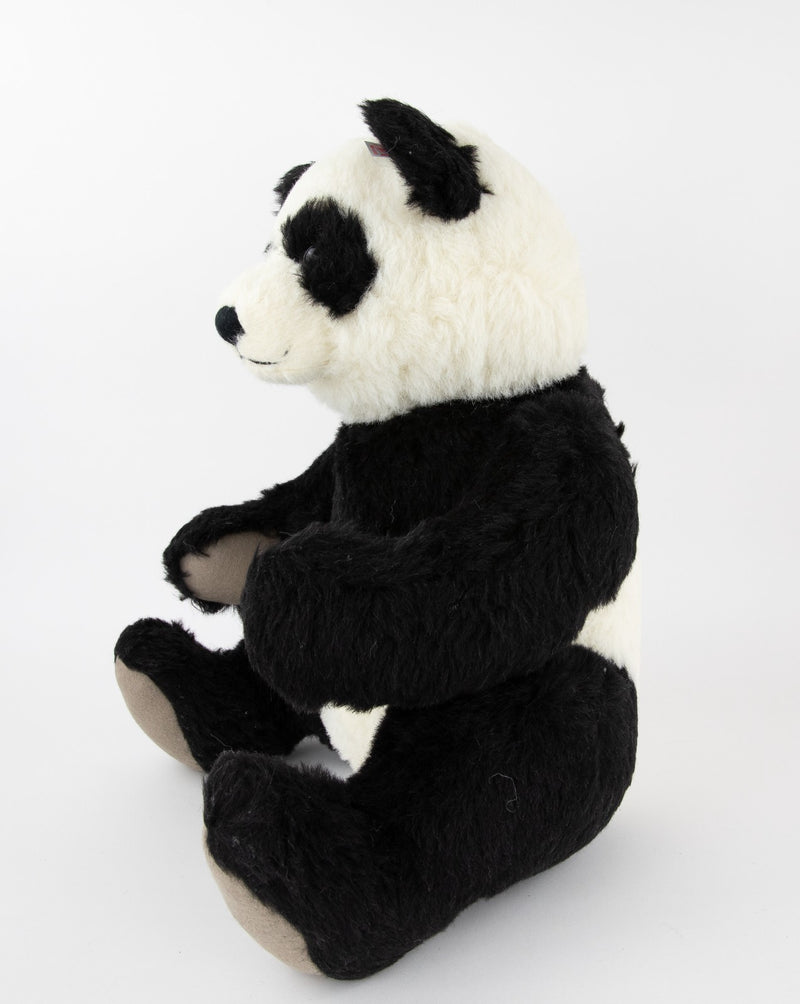STEIFF 'SU-LIN, THE GIANT PANDA' LIMITED EDITION TEDDY BEAR 664465 & COA