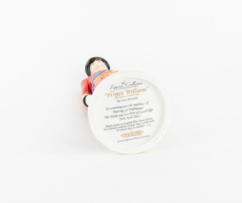 THE FIGURINE COLLECTIVE - PRINCE WILLIAM & KATE MIDDLETON WEDDING FIGURES, BOXED