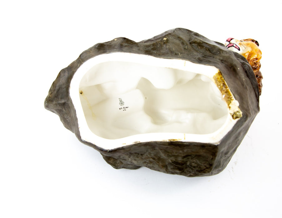 ROYAL DOULTON 'LION ON ROCK' LARGE PRESTIGE FIGURE MODEL HN2641