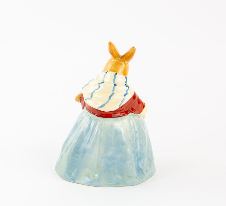 CHARLES NOKE, ROYAL DOULTON 'MOTHER BUNNYKIN' RARE EARLY FIGURE MODEL D6004 8305