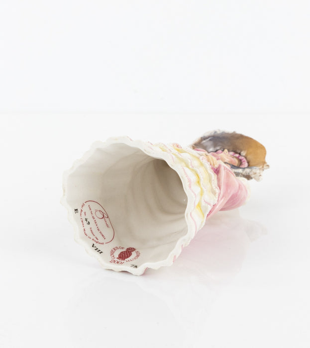 BRONTE - YOUNG QUEEN VICTORIA LIMITED EDITION GOVIERS CANDLE SNUFFER