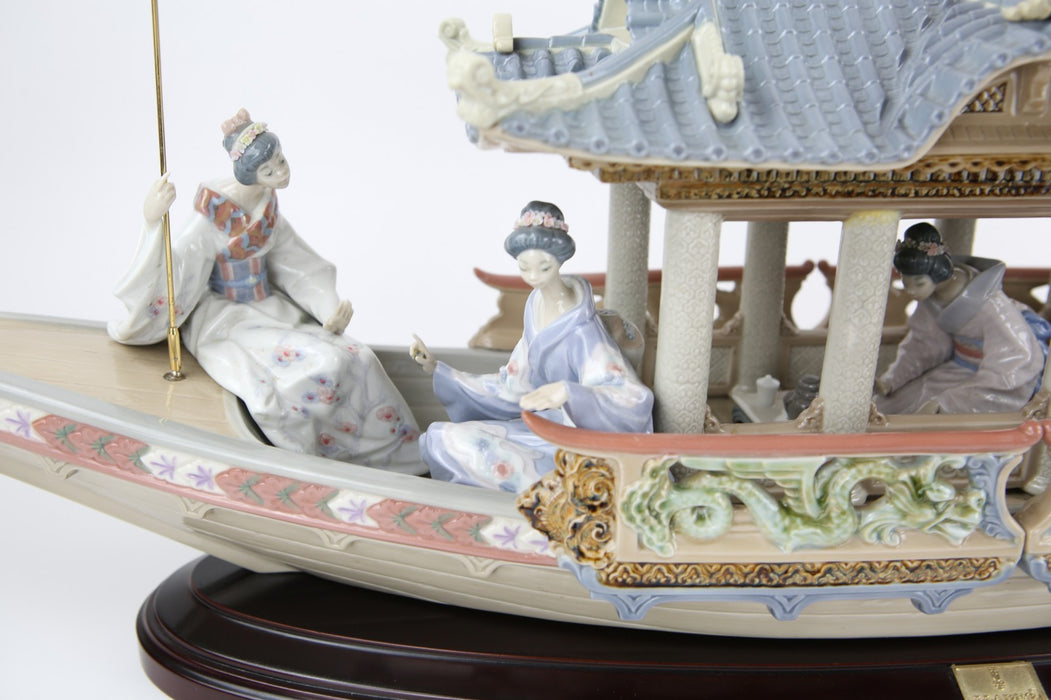 LLADRO 'KITAKAMI CRUISE' 1605 LARGE LIMITED EDITION BOAT FIGURE 236/500 & COA