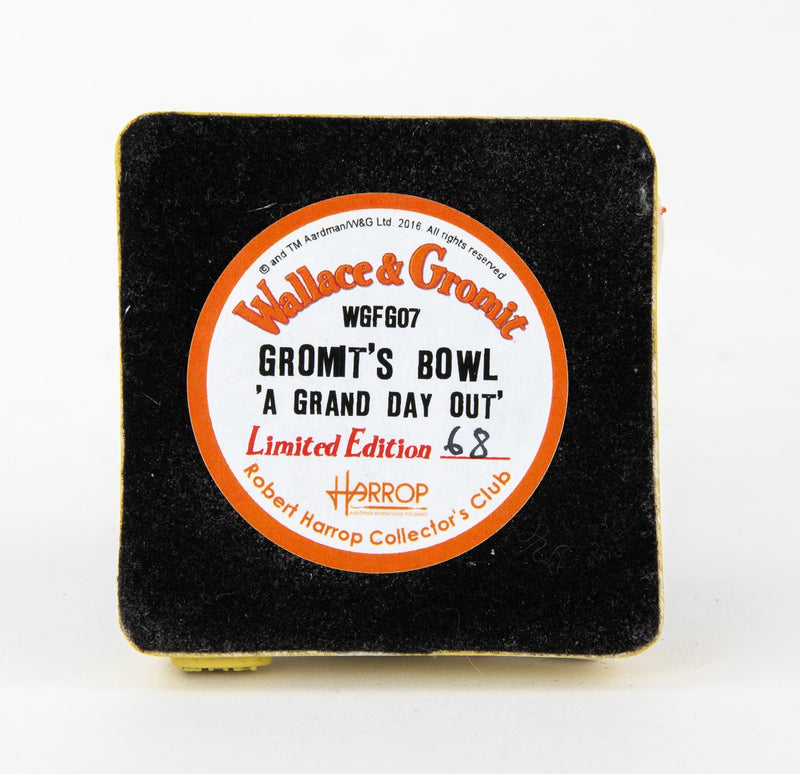 ROBERT HARROP 'GROMIT'S BOWL' WALLACE & GROMIT FIGURE MODEL WGFG07, BOXED