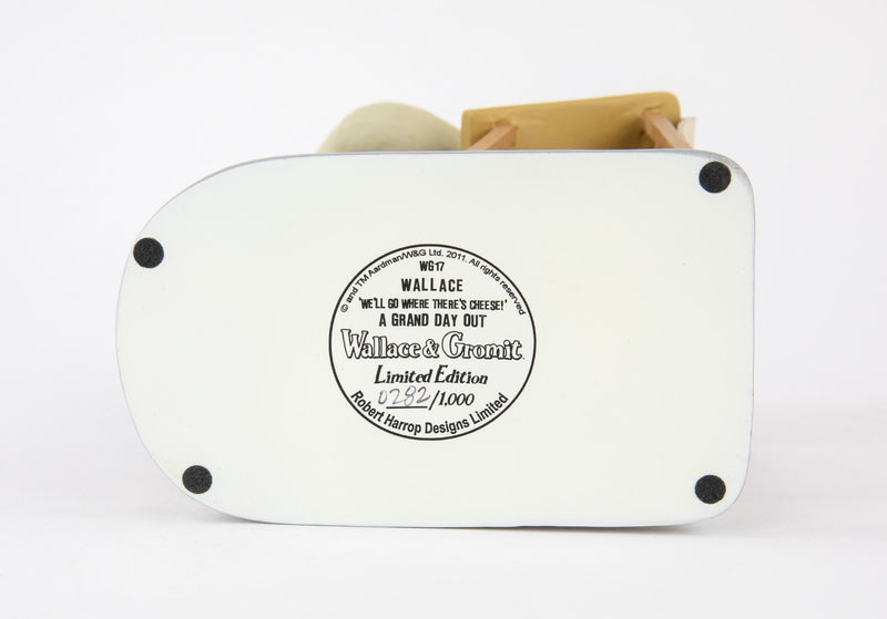 ROBERT HARROP 'WE'LL GO WHERE THERE'S CHEESE!' WALLACE & GROMIT FIGURE WG17, BOX