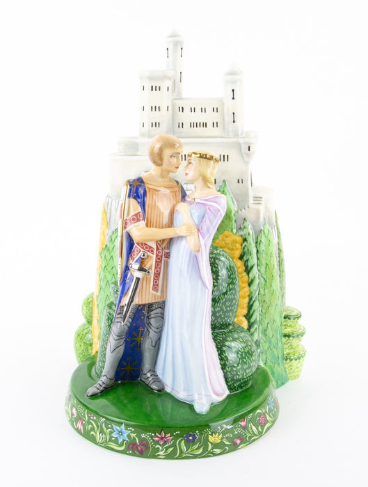 ROYAL DOULTON 'LANCELOT & GUINEVERE' GREAT LOVERS LIMITED EDITION FIGURE HN3112