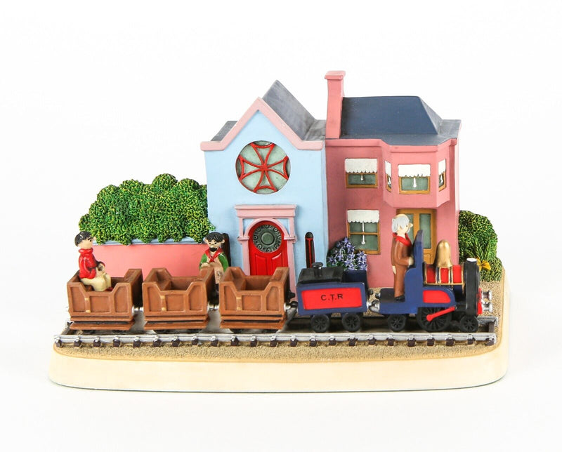 ROBERT HARROP 'THE TRAIN AND POTTERY' CAMBERWICK GREEN FIGURE MODEL CGM08
