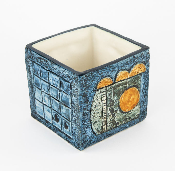 JANE FITZGERALD for TROIKA - CORNWALL STUDIO ART POTTERY BLUE CUBE VASE, SIGNED