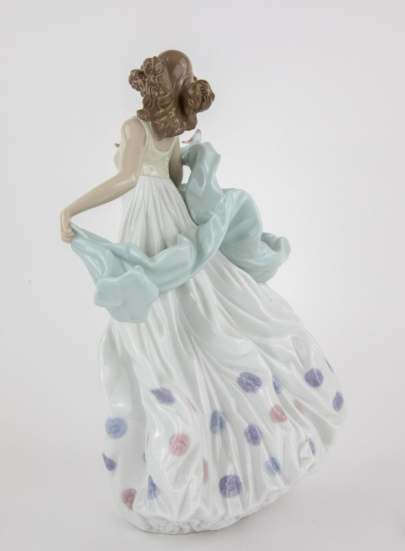 LLADRO 'SUMMER SERENADE' LARGE FIGURE MODEL 6193