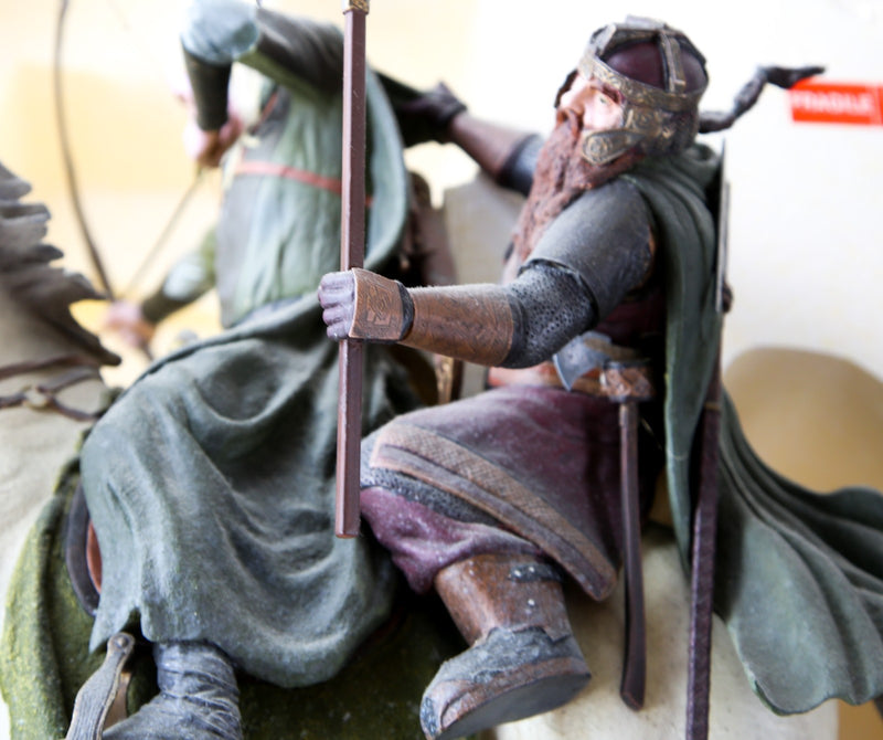 LORD OF THE RINGS - SIDESHOW 'LEGOLAS & GIMLI ON AROD' FIGURE 9345 1263/5000