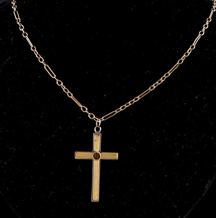 9ct YELLOW GOLD CROSS PENDANT on 9ct GOLD CHAIN, 6.6g, HALLMARKED, 48cm