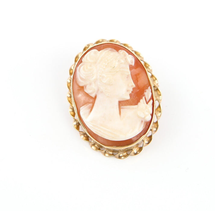 9ct GOLD CAMEO STYLE BROOCH BADGE, 5.4g, HALLMARKED