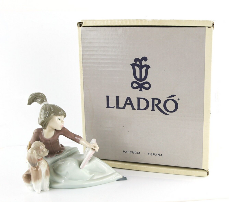 LLADRO 'A LESSON LEARNED' GIRL READING TO DOG FIGURE MODEL 5475, BOXED