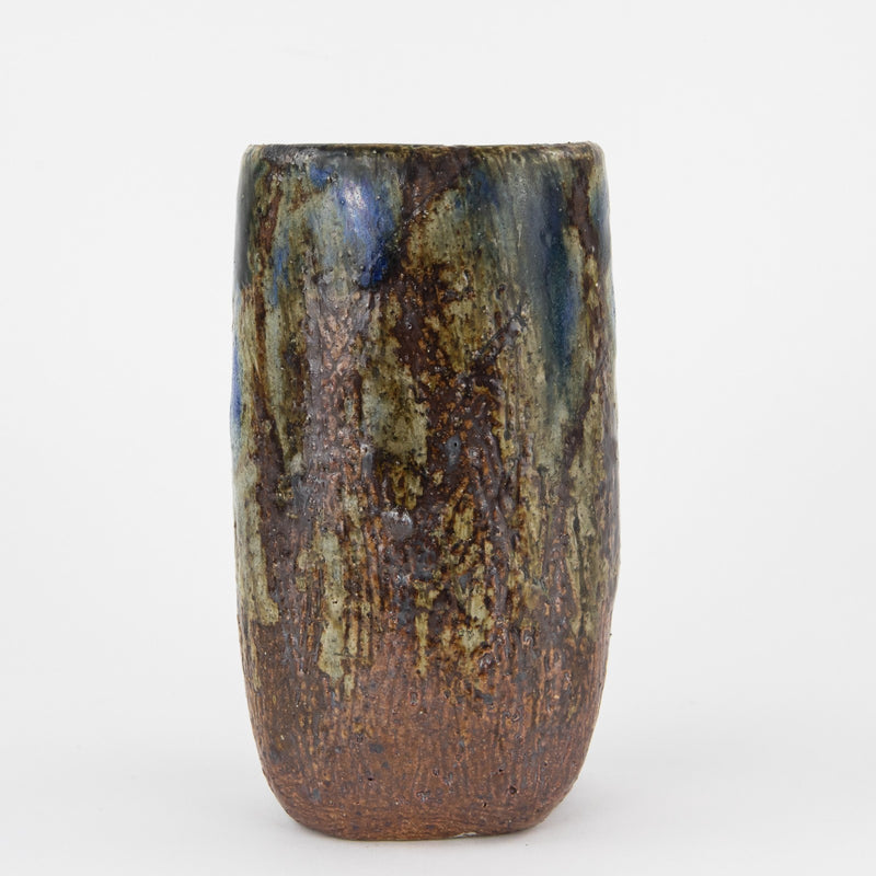 DENISE WREN, OXSHOTT POTTERY - STUDIO ART SGRAFFITO SLAB VASE SIGNED