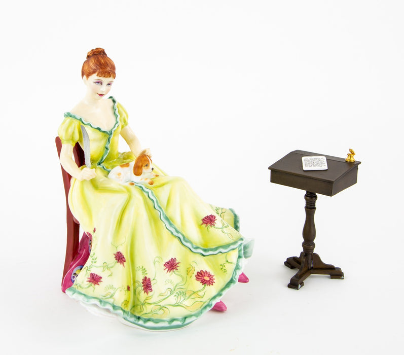 ROYAL DOULTON 'WRITING' GENTLE ARTS LIMITED EDITION FIGURE HN3049 & COA