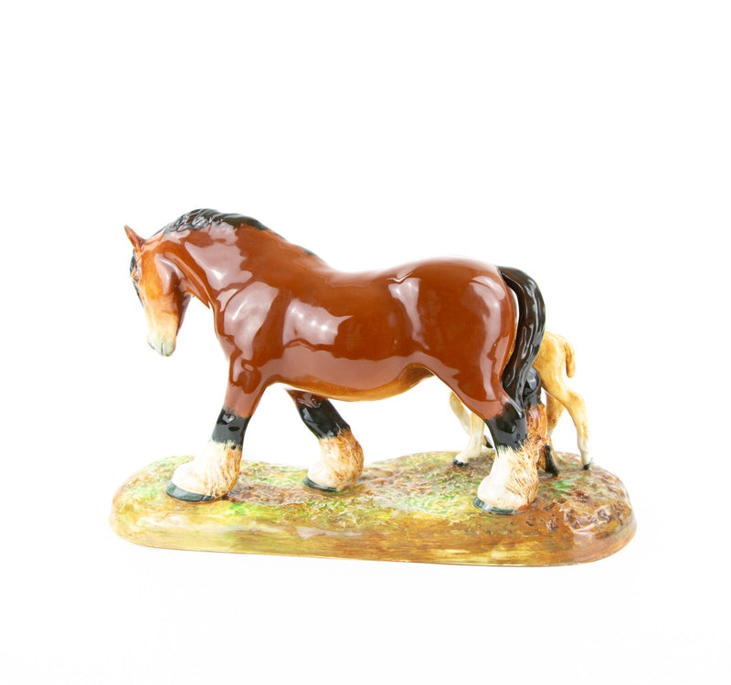 ROYAL DOULTON 'PRIDE OF THE SHIRES' LARGE HORSE GROUP FIGURE MODEL HN2528