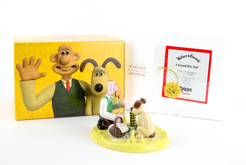 COALPORT CHARACTERS 'PICNIC ON THE MOON' WALLACE & GROMIT FIGURE MODEL, BOXED