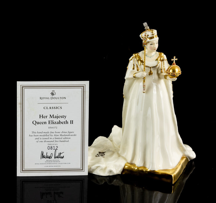 ROYAL DOULTON 'HM QUEEN ELIZABETH II' LIMITED EDITION FIGURE HN4372 & COA