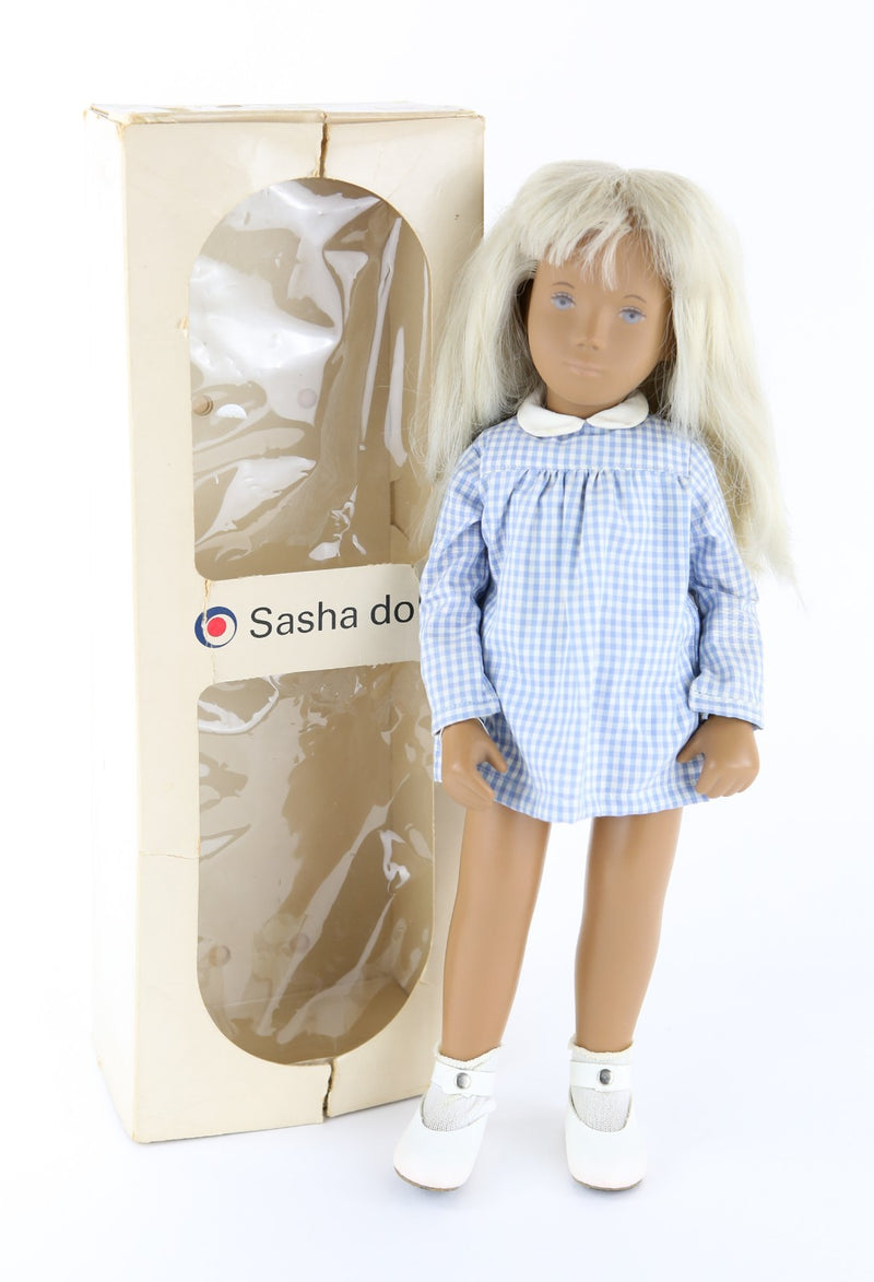 TRENDON SASHA DOLL - BLONDE GINGHAM GIRL 4-107 E.0410 USA M7444.060, BOXED