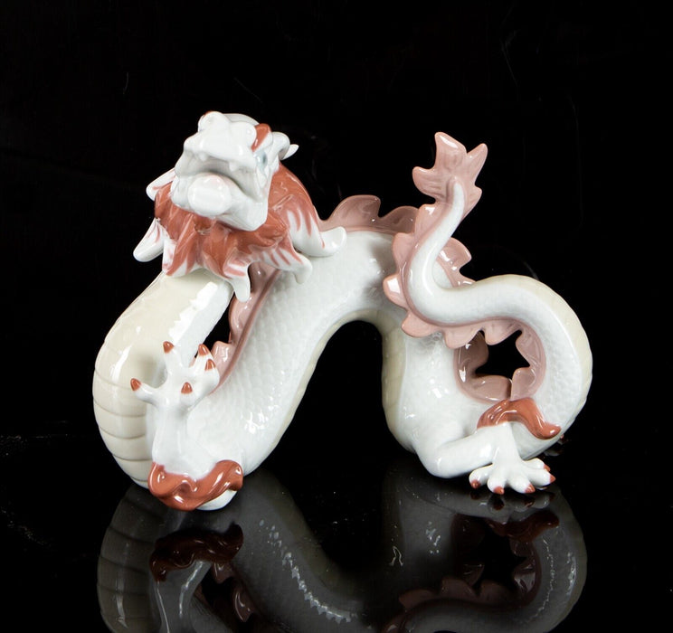 LLADRO 'THE DRAGON' CHINESE ZODIAC COLLECTION FIGURE MODEL 6715, BOXED