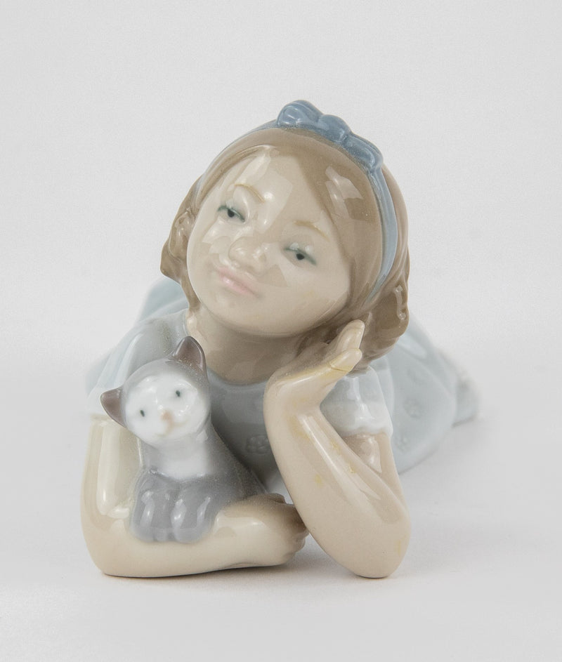 LLADRO 'HOW SWEET!' FIGURE MODEL 6987, BOXED