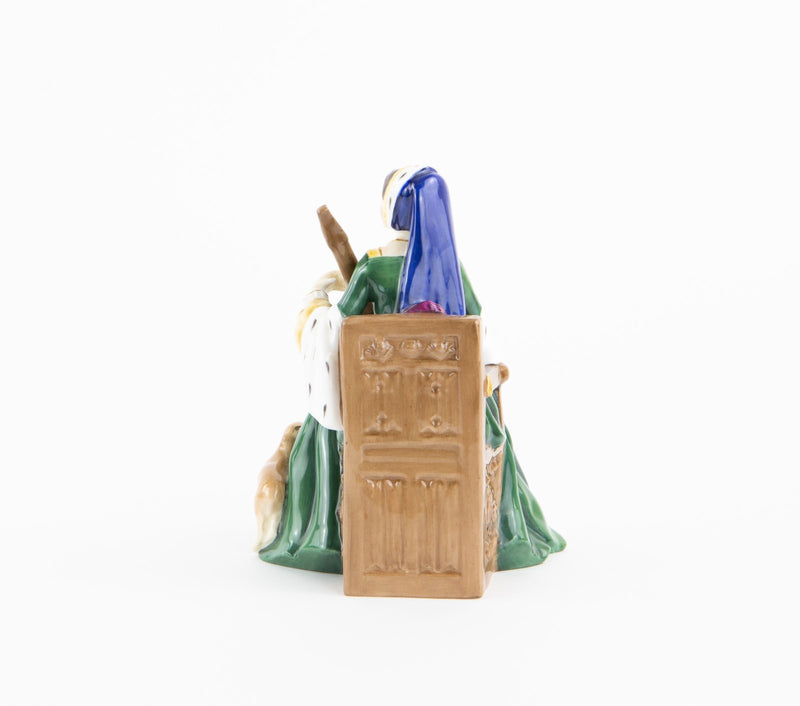 ROYAL DOULTON 'MARGARET TUDOR' LIMITED EDITION FIGURE MODEL HN3838