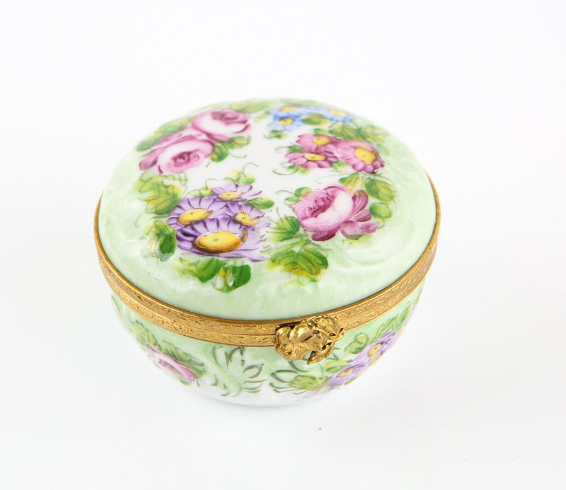 LIMOGES, FRANCE MINT GREEN FLORAL VINES ROUND ENAMEL TRINKET PILL JEWELLERY BOX