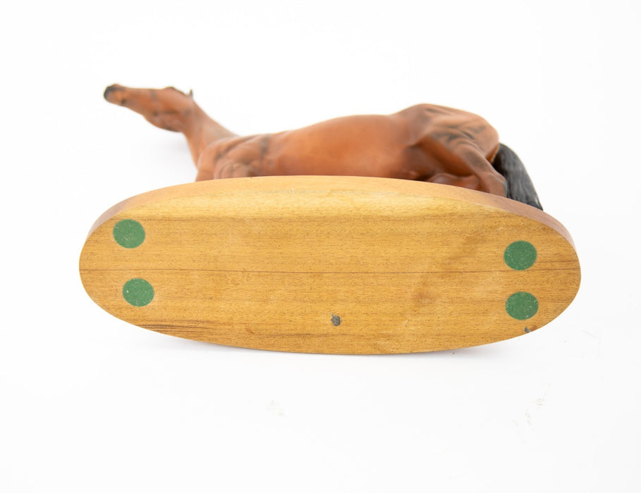 ROYAL DOULTON 'RED RUM' RACEHORSE FIGURE MODEL