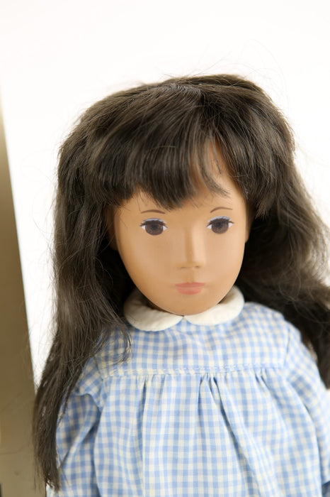 TRENDON SASHA DOLL - BRUNETTE GINGHAM GIRL BROWN 4-103 D.366 USA, BOXED