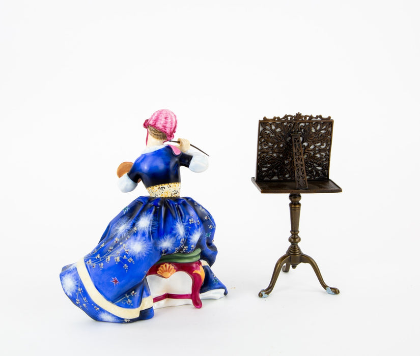 ROYAL DOULTON 'PAINTING' GENTLE ARTS LIMITED EDITION FIGURE MODEL HN3012 BOXED