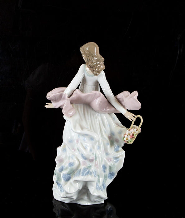 LLADRO 'SPRING SPLENDOUR' GIRL LADY DRESS FLOWERS LARGE FIGURE MODEL 5898, BOXED