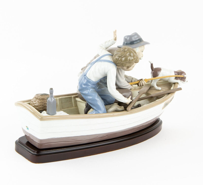 LLADRO 'FISHING WITH GRAMPS' LARGE BOAT BOY DOG FIGURE MODEL 5215