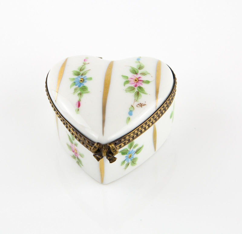 LIMOGES, FRANCE FLORAL GOLD STRIPE HEART ENAMEL TRINKET PILL JEWELLERY BOX