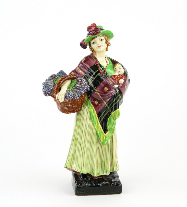 ROYAL DOULTON 'SWEET LAVENDER' STREET VENDOR FIGURE MODEL HN1373