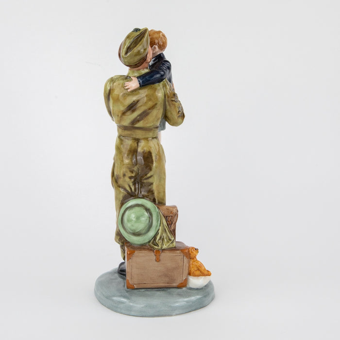 ROYAL DOULTON 'FAREWELL DADDY' LIMITED EDITION WWII FIGURE MODEL HN4363