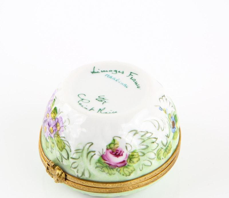 LIMOGES, FRANCE MINT GREEN FLORAL VINES ROUND ENAMEL TRINKET PILL JEWELLERY BOX