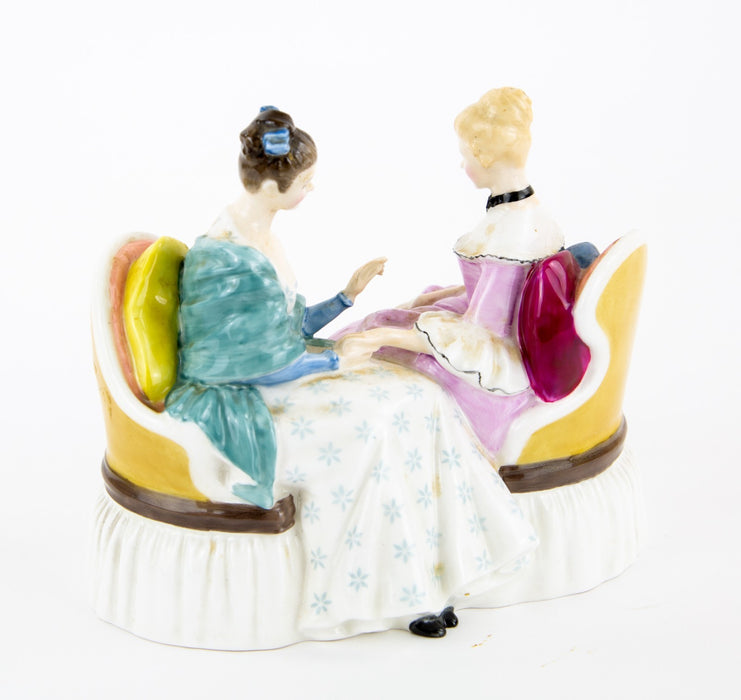 ROYAL DOULTON 'HEART TO HEART' FIGURE MODEL HN2276