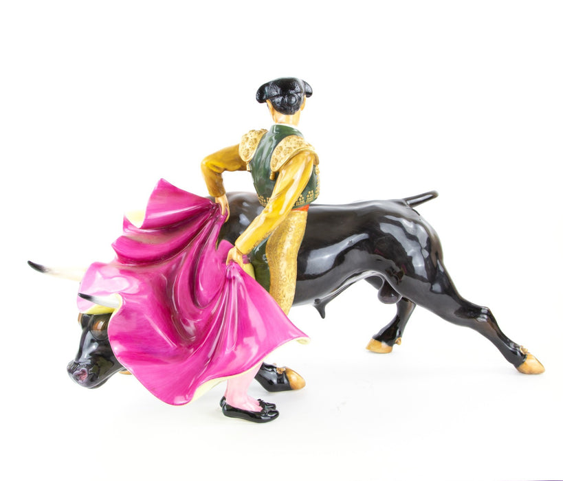 ROYAL DOULTON 'MATADOR AND BULL' RARE & LARGE PRESTIGE FIGURE MODEL HN2324