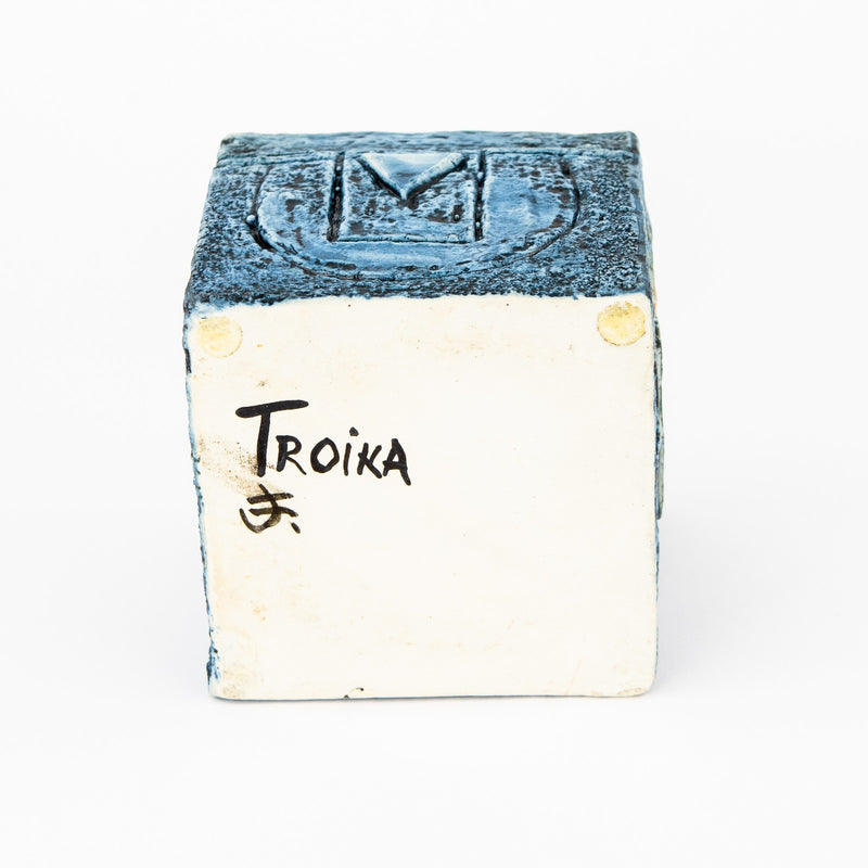 JANE FITZGERALD for TROIKA - CORNWALL STUDIO ART POTTERY BLUE CUBE VASE, SIGNED