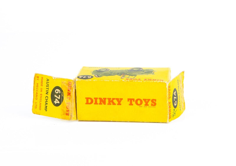 DINKY TOYS 'AUSTIN CHAMP' VINTAGE DIECAST MILITARY ARMY MODEL No. 674 BOXED