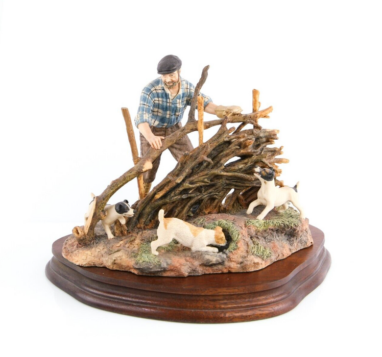 BORDER FINE ARTS 'HEDGE LAYING' FIGURE MODEL TABLEAU JH65 54/1750 & COA