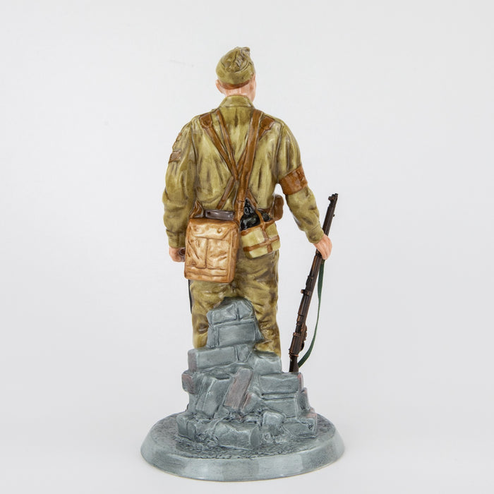 ROYAL DOULTON 'HOME GUARD' LIMITED EDITION WWII FIGURE MODEL HN4494